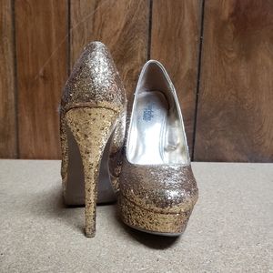 Sparkly Gold High Heels Size 6